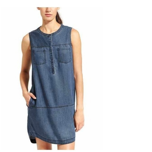Athleta Dresses & Skirts - ATHLETA CHAMBRAY DRESS